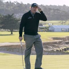 Mickelson trepa al puesto 17 y Jon Rahm es sexto