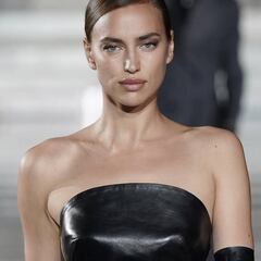 Irina Shayk vuelve a las pasarelas tras su ruptura con Bradley Cooper