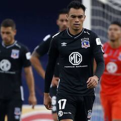 El futuro técnico de Colo Colo: nombres, plazos y quién será el interino