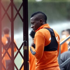 Palacios debuta en la lista de Almirón