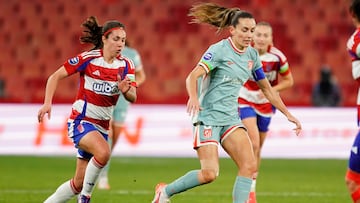 02/02/25 FUTBOL FEMENINO
PARTIDO PRIMERA DIVISION IBERDROLA
GRANADA CF - ATLETICO DE MADRID
En la imagen Alexia (Granada CF Femenino) y Moraza (Atletico de Madrid Femenino)