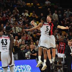 Turquía tiene la llave de otra semifinal