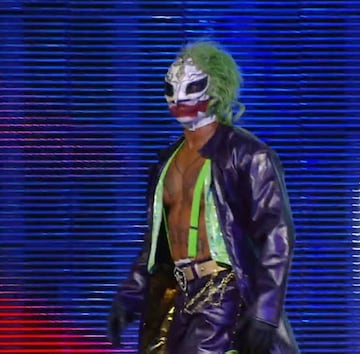 Una de las máscaras más icónicas fue el diseño del Joker que Rey sacó para una de sus luchas.