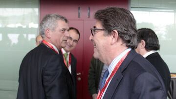 Ángel María Villar y Jorge Pérez.