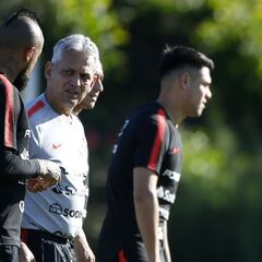 Rueda ya tiene la oferta formal de Colombia y se habría despedido de Vidal