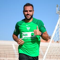 Gonzalo Verdú acelera su recuperación y comienza a tocar balón