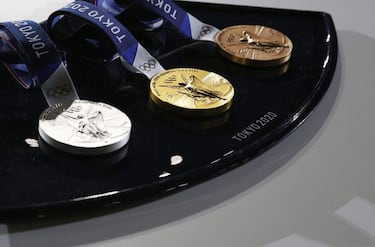 Las medallas olímpicas de Tokyo 2020 están hechas con 6 millones de móviles viejos