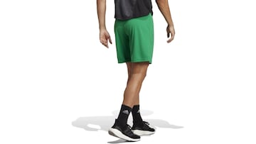 Pantalón corto de deporte para hombre Adidas Entrada 22 de color verde en Amazon