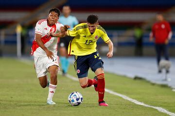 Colombia derrotó a Perú en su segundo partido del campeonato, sumando así sus primeros tres puntos.
