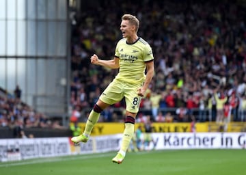 18 September 2021, United Kingdom, Burnley: Arsenal's Martin Odegaard celebrates scoring his side's first goal during the English Premier League soccer match between Burnley and Arsenal at Turf Moor. Photo: Anthony Devlin/PA Wire/dpa  18/09/2021 ONLY FOR 