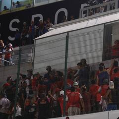 Aficionados de Veracruz le recriminan a Fidel Kuri en su palco