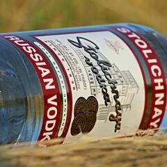 La Inteligencia británica revela cómo afecta el alcohol al ejército de Rusia