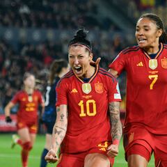 Salma Paralluelo no le cierra las puertas a la Liga MX Femenil