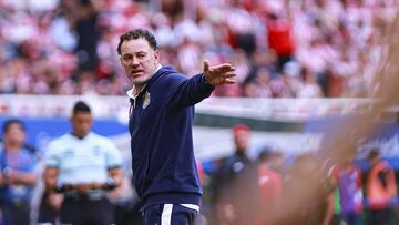 Gabriel Milito head coach of Guadalajara during the 5th round match between Guadalajara and FC Juarez as part of the Liga BBVA MX, Torneo Apertura 2025 at Akron Stadium, on August 16, 2025 in Guadalajara, Jalisco, Mexico.