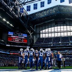 Chargers vs Colts odds and predictions: Who is the favorite for Monday Night Football?