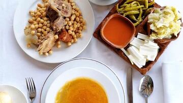 El cocido estrella que triunfa a las afueras de Madrid: 22 euros y postres espectaculares