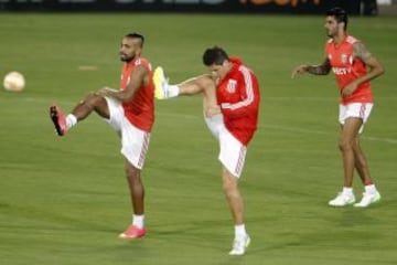 Estudiantes de la Plata hizo el reconocimiento de la cancha del Atanasio Girardot este miércoles en horas de la noche.