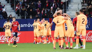 Alegría del Atlético tras marcar el 0-1 Saúl a Osasuna. Toca hacer recuento por segunda vez.