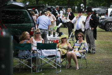 Vuelve Ascot: sombreros imposibles y mucho glamour