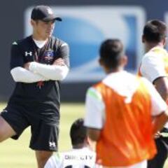 Los lectores de AS culpan al cuerpo técnico de la crisis alba