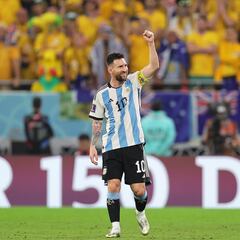Messi rompe la maldición y supera a Maradona