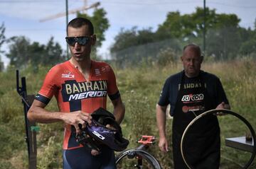 Mejor Giro: 1? en 2013 y 2016. Triunfos en 2020: 0. Nacimiento: Messina, ITA.. Edad: 35. Equipo: TREK-SEGAFREDO.
El 'Tibur¨®n de Messina' se marc¨® el Giro como gran objetivo desde el inicio de temporada y en la ronda italiana buscar¨¢ su tercer t¨ªtulo tras los conseguidos en 2013 y 2016 para igualar a leyendas como Carlo Galetti, Giovanni Brunero, Gino Bartali, Fiorenzo Magni, Felice Gimondi o Bernard Hinault.
