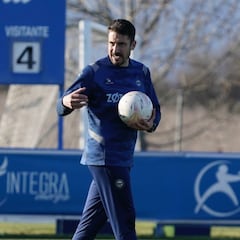 Oficial: Velázquez, nuevo técnico del Alavés en busca del milagro