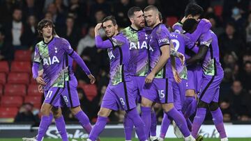 WATFORD, ENGLAND - JANUARY 01: Davinson Sanchez of Tottenham Hotspur celebrates with teammates after scoring their side&#039;s first goal during the Premier League match between Watford and Tottenham Hotspur at Vicarage Road on January 01, 2022 in Watford, England. (Photo by Justin Setterfield/Getty Images)