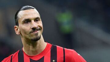 AC Milan&#039;s Swedish forward Zlatan Ibrahimovic reacts during the Italian Serie A football match between AC Milan and Inter on November 7, 2021 at the San Siro stadium, in Milan. (Photo by Tiziana FABI / AFP)