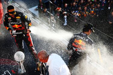 Checo Pérez: “Estoy muy orgulloso de lo que ha hecho Verstappen esta temporada”