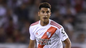 BUENOS AIRES, ARGENTINA - DECEMBER 08: Exequiel Palacios of River Plate drives the ball during a match between River Plate and San Lorenzo as part of Superliga 2019/20 at Estadio Monumental Antonio Vespucio Liberti on December 08, 2019 in Buenos Aires, Argentina. (Photo by Marcelo Endelli/Getty Images)