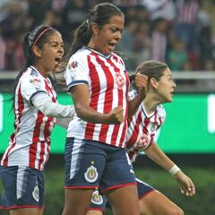 Chivas Femenil gana en la Comarca y es líder del torneo