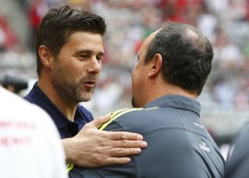 Los entrenadores del Tottenham y del Real Madrid, Mauricio Pochettino y Rafael Benitez.