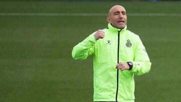 Abelardo se estrena ante un Barça contra el que ha perdido todos sus partidos