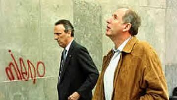 <b>ADIVINANZA.</b> Da a entender Rexach que lo que hará a partir de junio es un secreto. Pero... ¿Seguirá siendo entrenador del Barça?