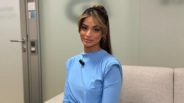 Sin duda, la más destacada de Villa Playa. Entre la “mamada acuática”, su carrera en dirección contraria y la leche al taburete en la hoguera final, no paró de dejar actuaciones célebres. Encima pidió a Simone para ponerle los cuernos a su novio delante de toda España. Magistral.