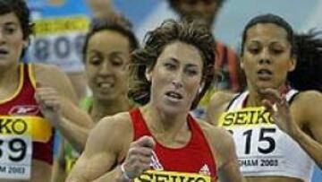 <b>A LA FINAL.</B> Ni siquiera sabía que iba tan rápido, cuando en su serie Mayte Martínez (izq) se descolgó por detras de la australiana Stephanie Graf (centro) y la británica Jo Fenn (der).