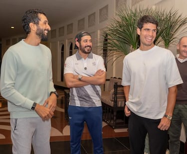 Un regalo en blanco y verde para Carlos Alcaraz en Manamá