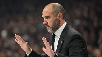 Real Madrid�s coach Chus Mateo reacts during the Euroleague basketball quarter final match between Partizan Belgrade and Real Madrid at the �Stark Arena� in Belgrade on May 2, 2023. (Photo by ANDREJ ISAKOVIC / AFP)
