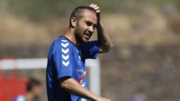 Ayoze D&iacute;az, en un entrenamiento con el Tenerife.