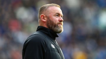 Estando en el último lugar del Championship y a días de entrar en bancarrota, Chris Kirchner podría ser el salvador para Wayne Rooney y compañía.