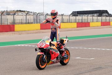 Marc Márquez se paseó en el Gran Premio de Aragón y podría convertirse en campeón del Mundo de Moto GP en Buriram acabando por delante de Dovizioso con un margen de dos o más puntos.