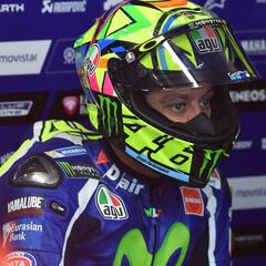 Rossi: "No se puede rodar con estas motos a diez grados"