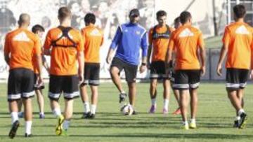 Nuno y sus jugadores tienen claro que su objetivo es volver a jugar la Champions la próxima temporada.