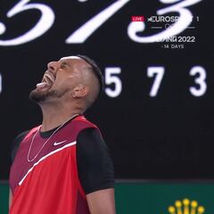 Si a lo suyo le sumamos que jugaba en casa: miren a Kyrgios después de dos puntazos
