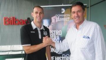 Ruoff, con el presidente Davalillo