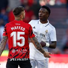 El aficionado imputado por llamar “puto mono” a Vinicius en Mallorca intenta acusar al jugador