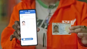 Si debe realizar el trámite de la cédula física, usted puede elegir que también se haga la emisión de cédula digita. Foto: Sol Romero.