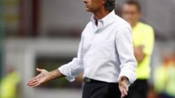 Mourinho: "Si viene Sneijder perfecto, si no, no lo criticaré"