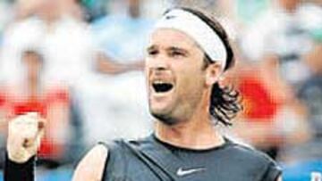 <b>FUERZA. </b>Moyá celebra su pase a la final.